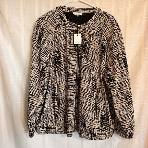 Calvin Klein Woman’s Fashion Jacket - Picture 2 of 6